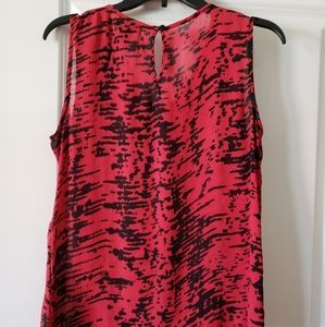 Sleeveless blouse